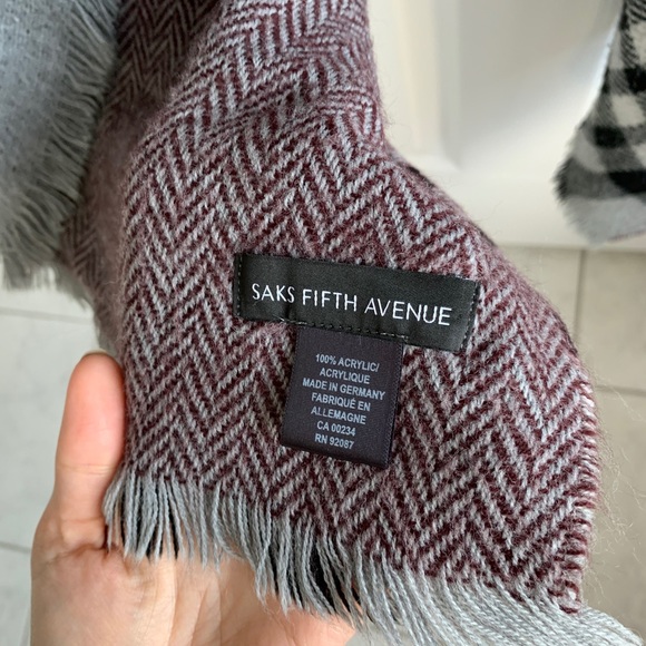 Gorgeous “Burberry style” poncho/vest - Picture 3 of 5